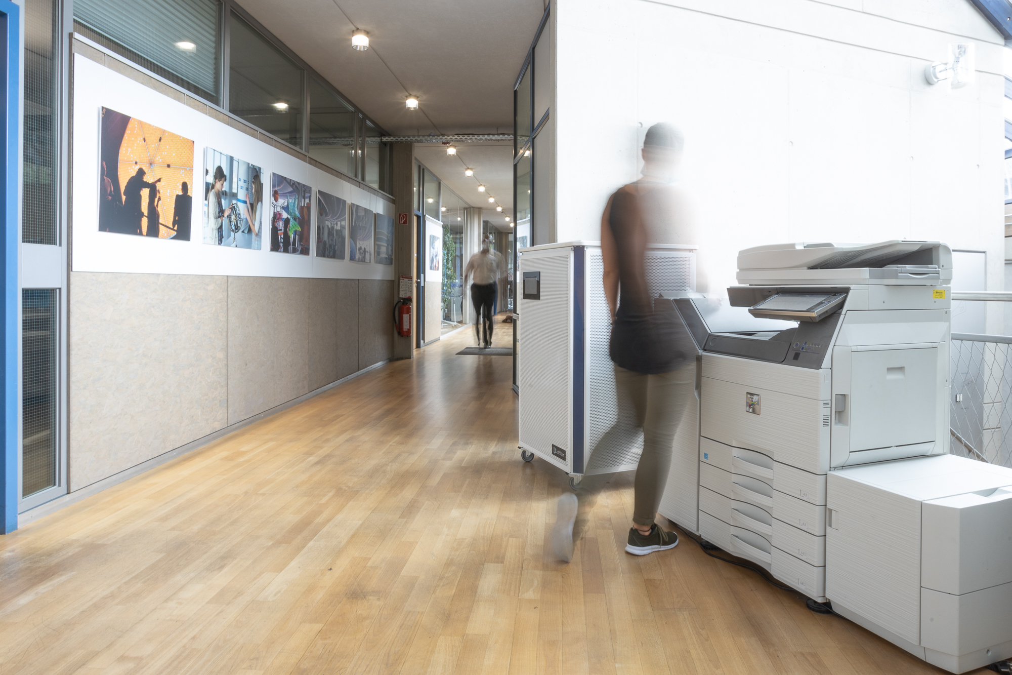 Luftklar air purifier in a office